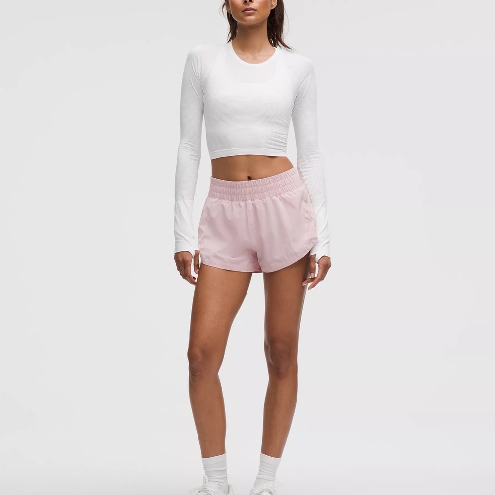 Lululemon track that high rise short lined 3”
